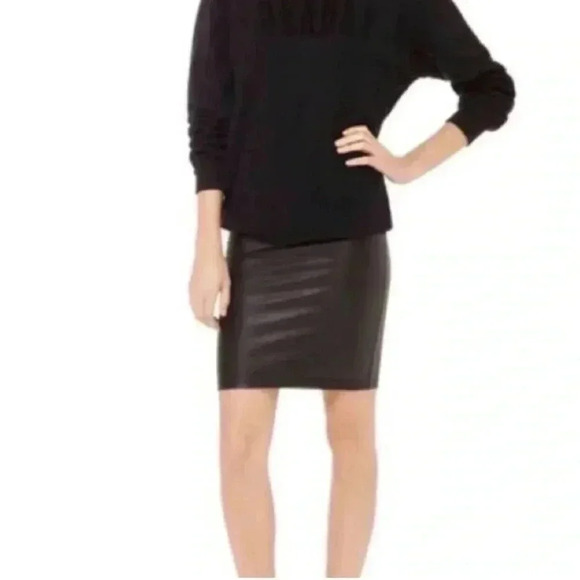 Aritzia - Wilfred  Free Bodycon Skirt - Picture 1 of 4